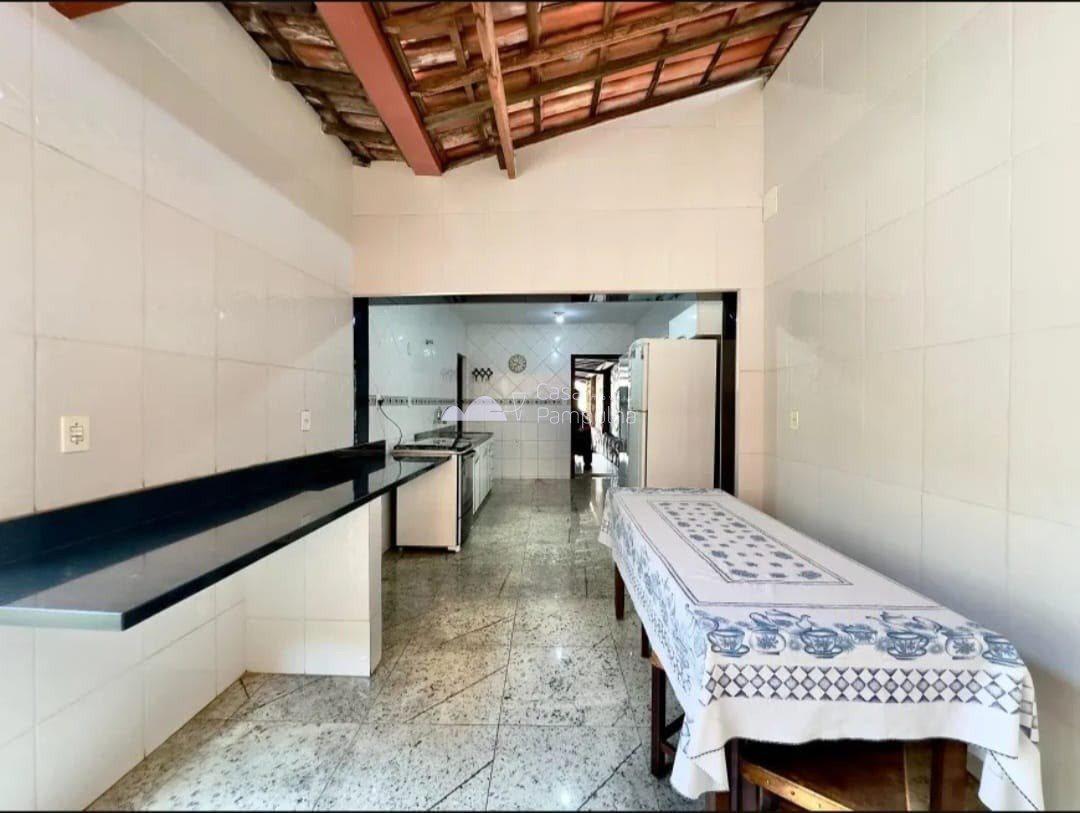 Casa, Santa Mônica, 4 Quartos, 3 Vagas, 1 Suíte