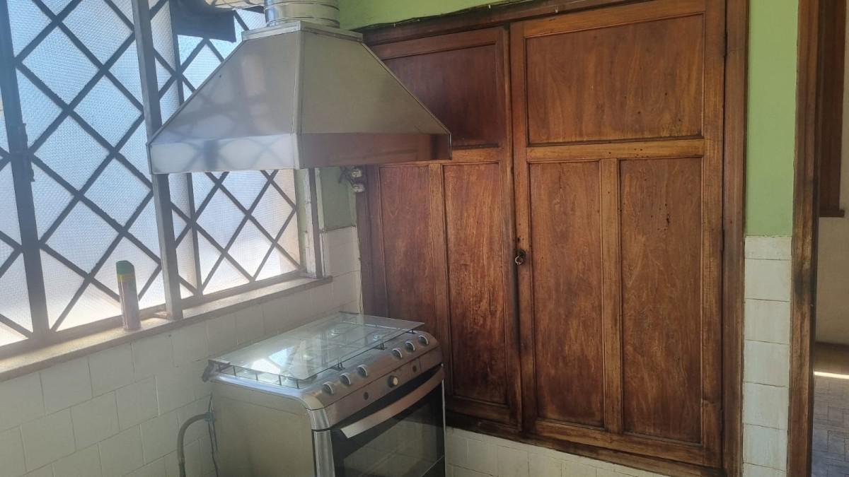 Casa, Santa Efigênia, 3 Quartos, 0 Vaga