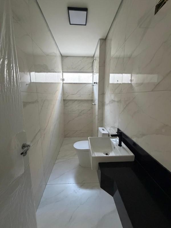 Casa, Santa Mônica, 3 Quartos, 2 Vagas, 1 Suíte