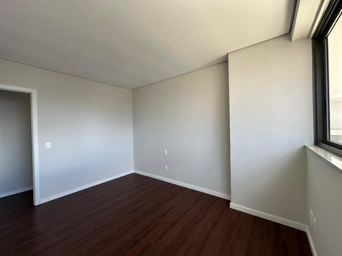 Apartamento, Vale do Sereno, 4 Quartos, 5 Vagas, 1 Suíte