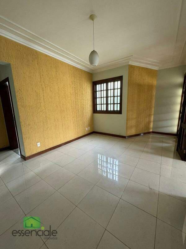 Casa, Três Barras, 4 Quartos, 7 Vagas, 1 Suíte