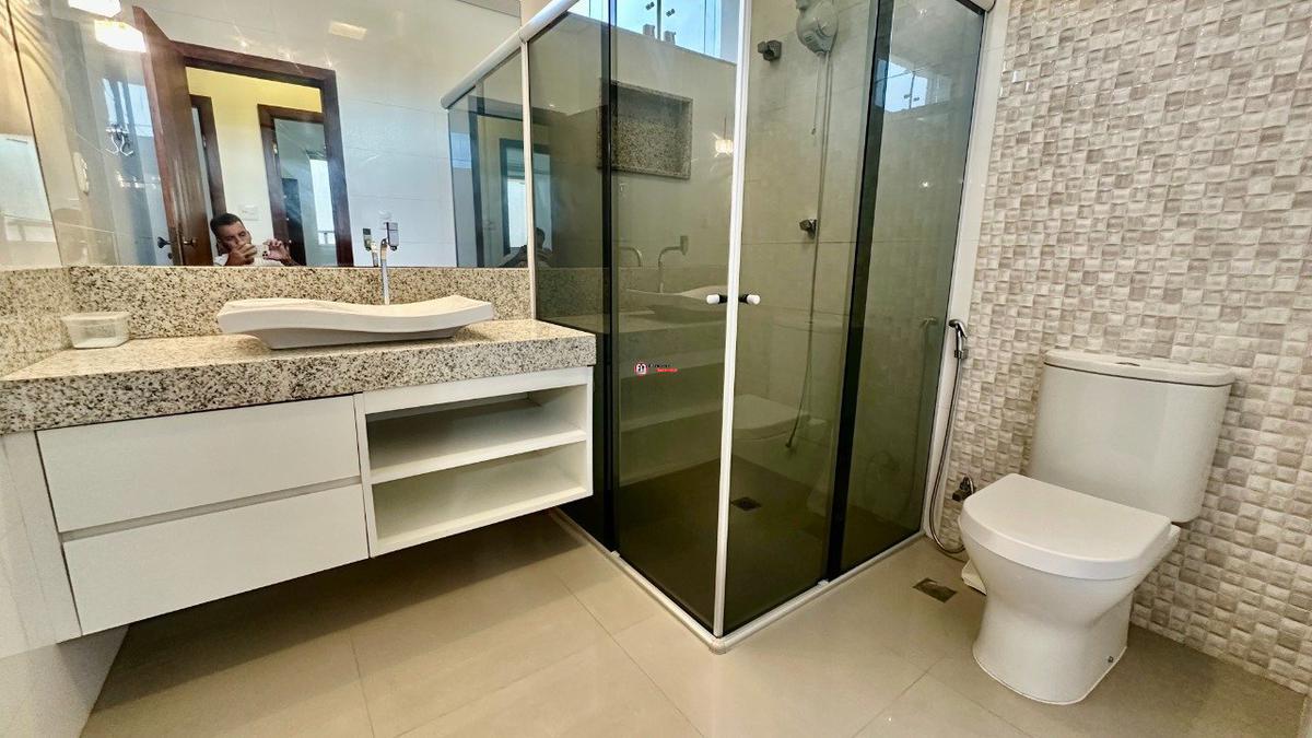 Casa, Itapoã, 3 Quartos, 4 Vagas, 1 Suíte