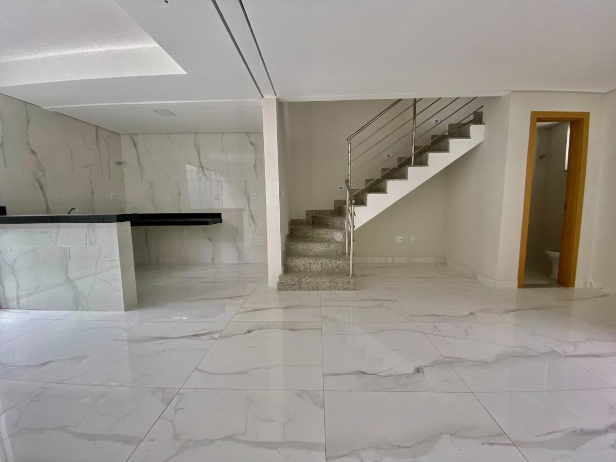 Casa, Santa Mônica, 3 Quartos, 2 Vagas, 1 Suíte