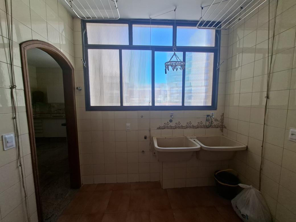 Apartamento, Savassi, 4 Quartos, 2 Vagas, 1 Suíte
