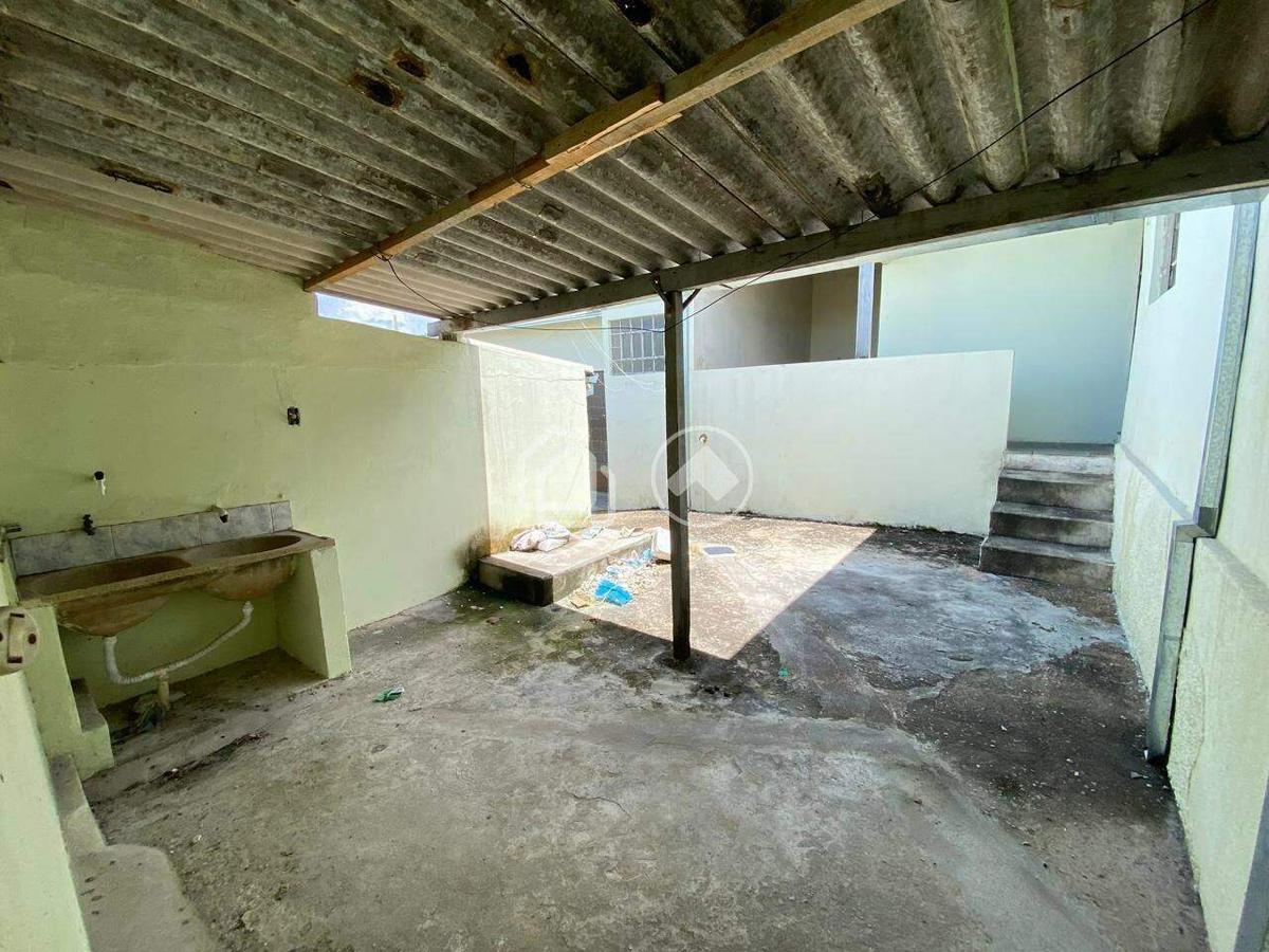 Quitinete, Ressaca, 1 Quarto