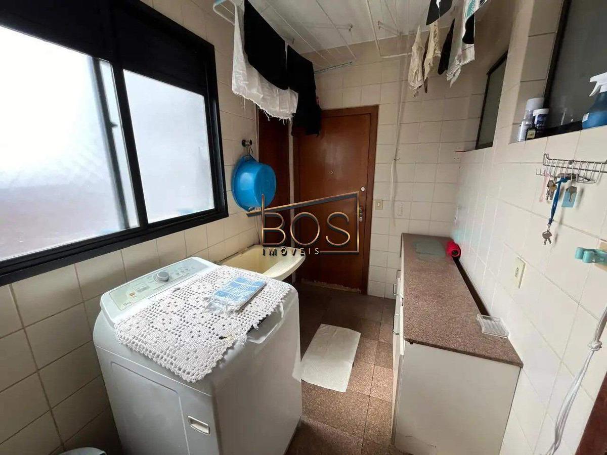 Apartamento, Funcionários, 4 Quartos, 2 Vagas, 1 Suíte