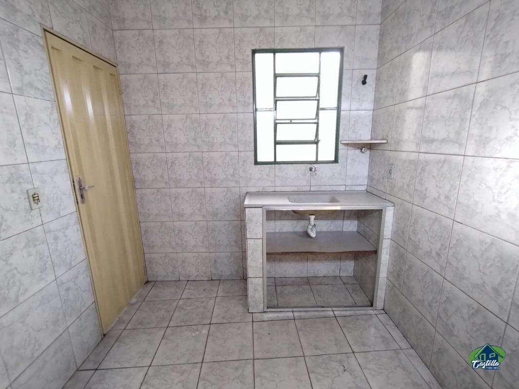 Casa, Nova Esperança, 7 Quartos, 0 Vaga