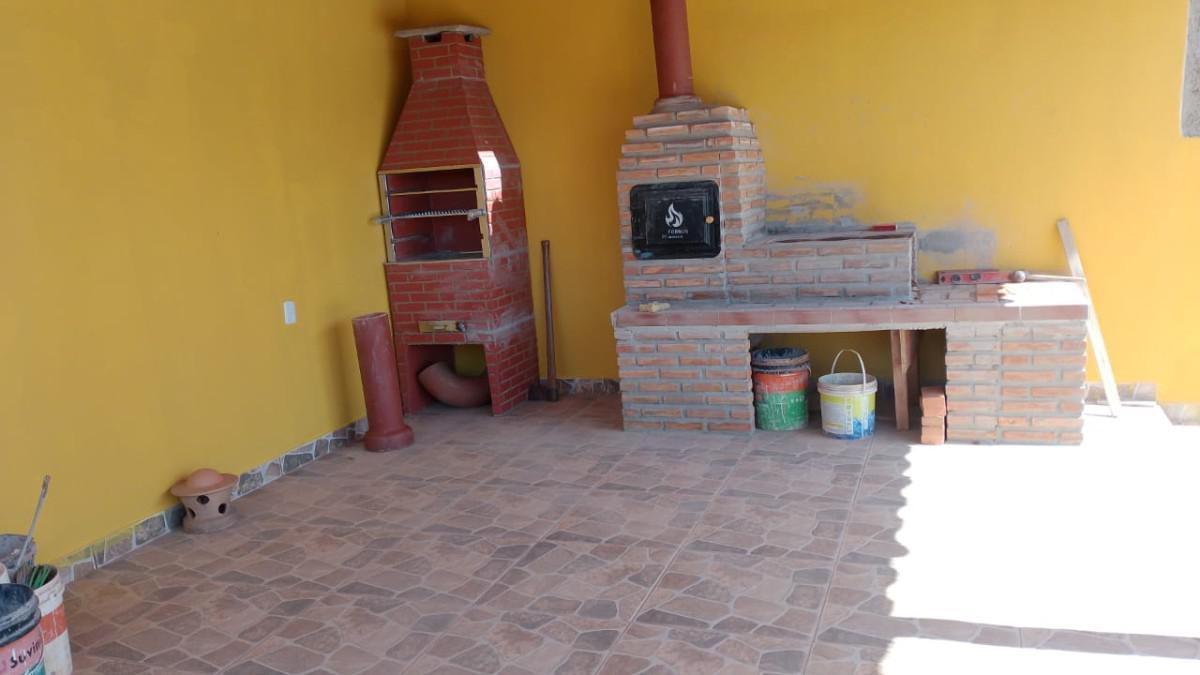 Fazenda, Ravena, 3 Quartos, 5 Vagas, 1 Suíte