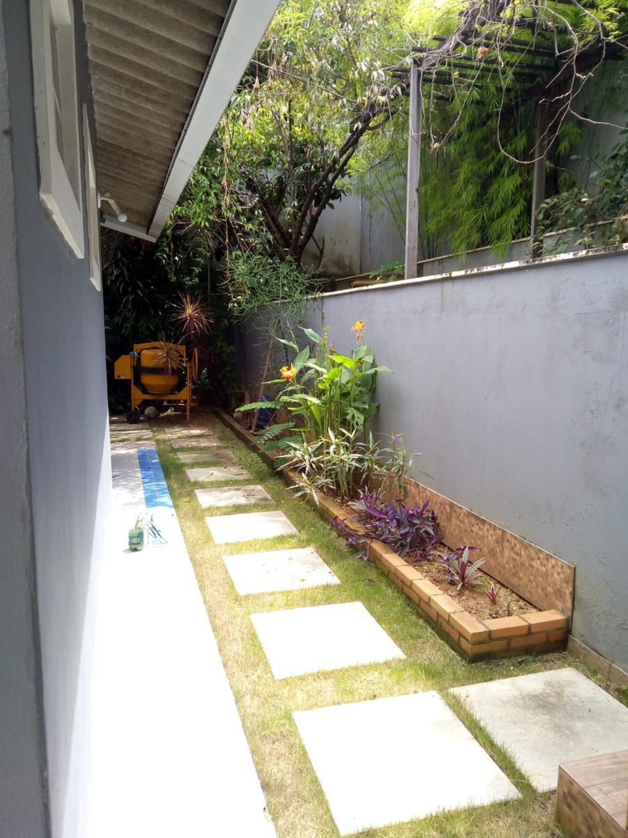 Casa, Alto das Flores, 2 Quartos, 3 Vagas, 1 Suíte