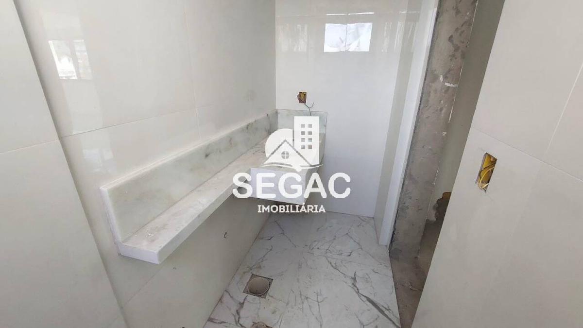 Apartamento, São Pedro, 2 Quartos, 2 Vagas, 2 Suítes