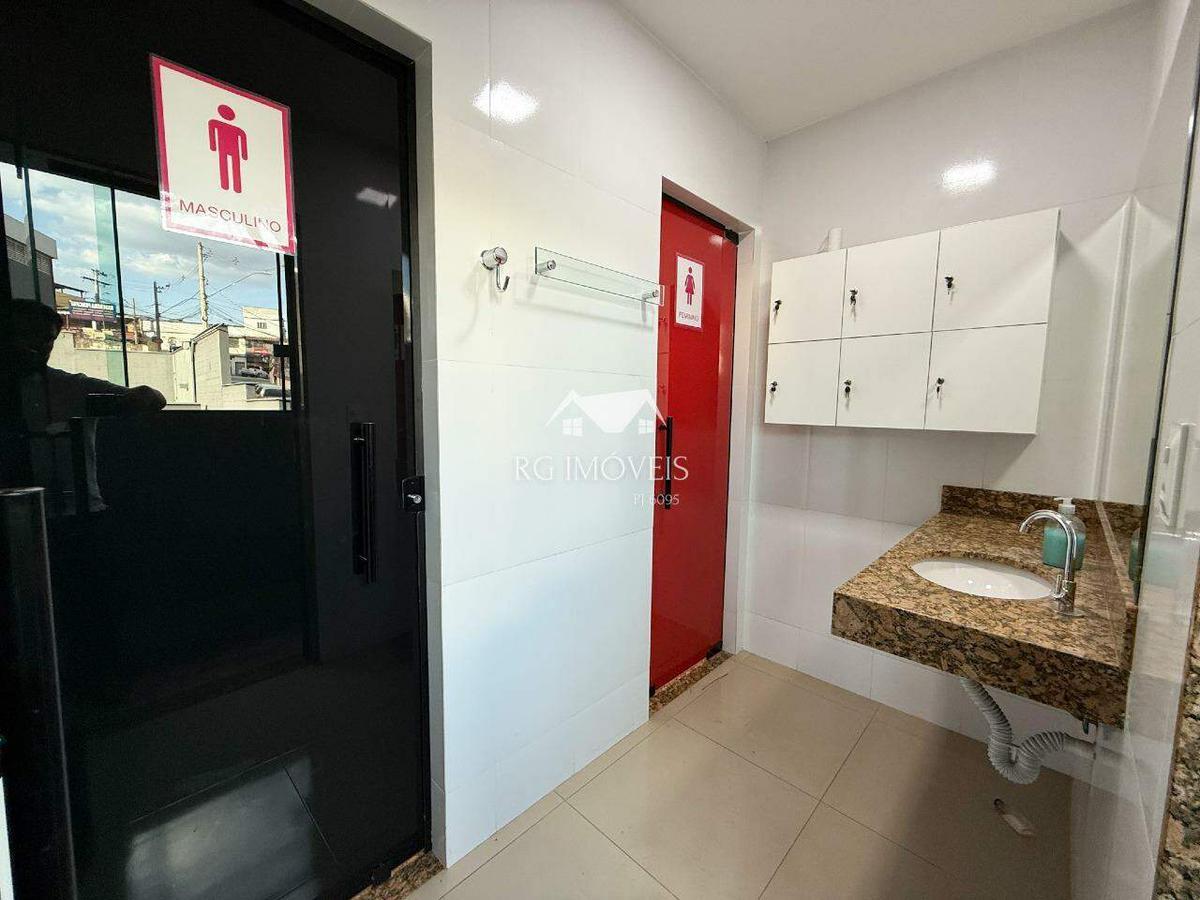 Galpão, Jatobá (barreiro), 0 Quarto, 40 Vagas