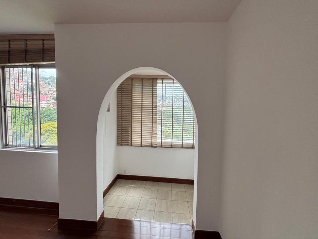 Apartamento, Cidade Jardim, 4 Quartos, 2 Vagas, 1 Suíte