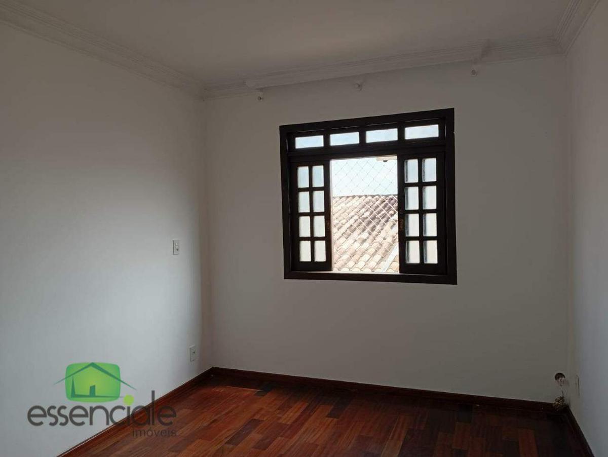 Casa, Três Barras, 3 Quartos, 2 Vagas, 1 Suíte