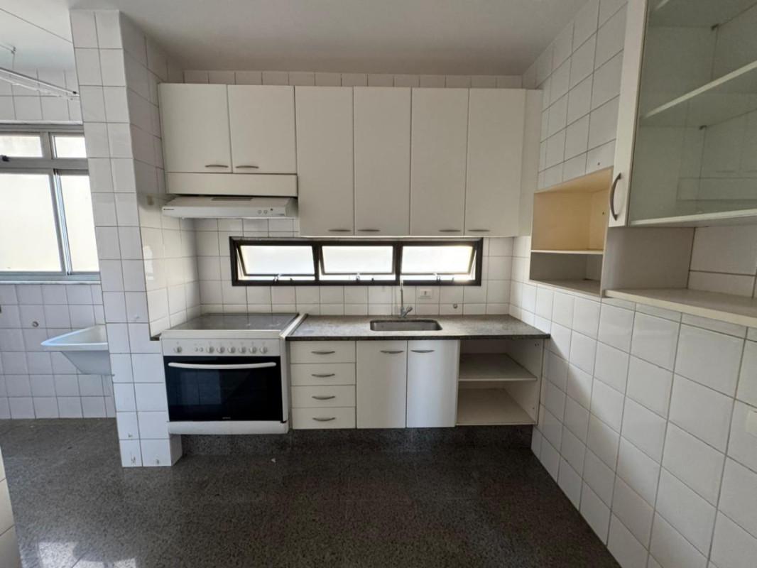 Apartamento, Serra, 4 Quartos, 2 Vagas, 1 Suíte