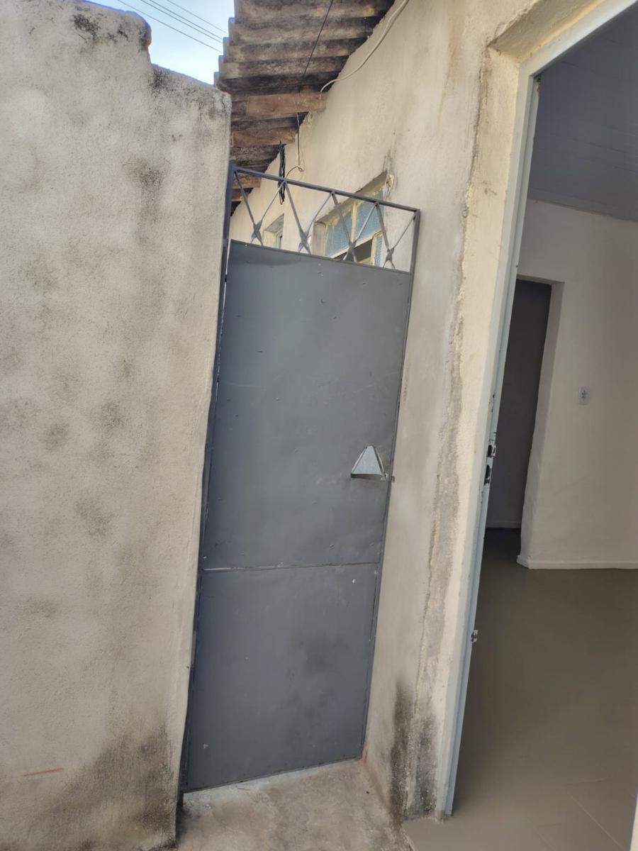Casa, Jardim Montanhês, 1 Quarto, 0 Vaga
