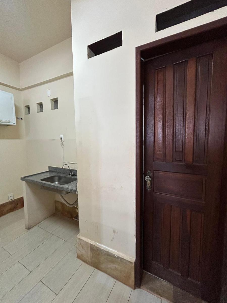 Andar, Centro, 0 Quarto, 0 Vaga
