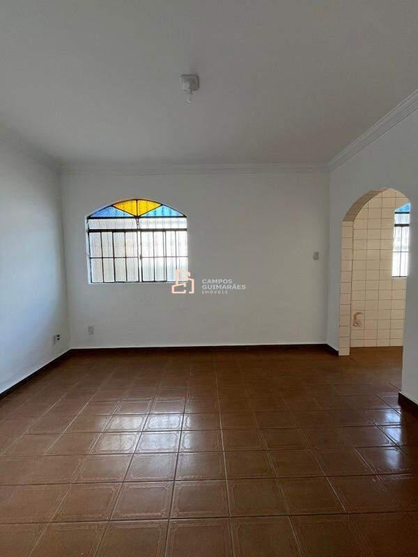 Casa, Milanez, 3 Quartos, 2 Vagas, 1 Suíte