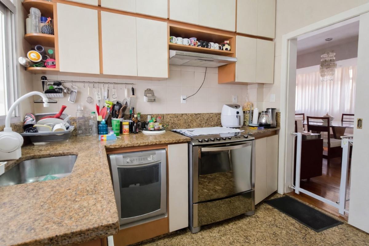 Apartamento, Sion, 4 Quartos, 2 Vagas, 1 Suíte