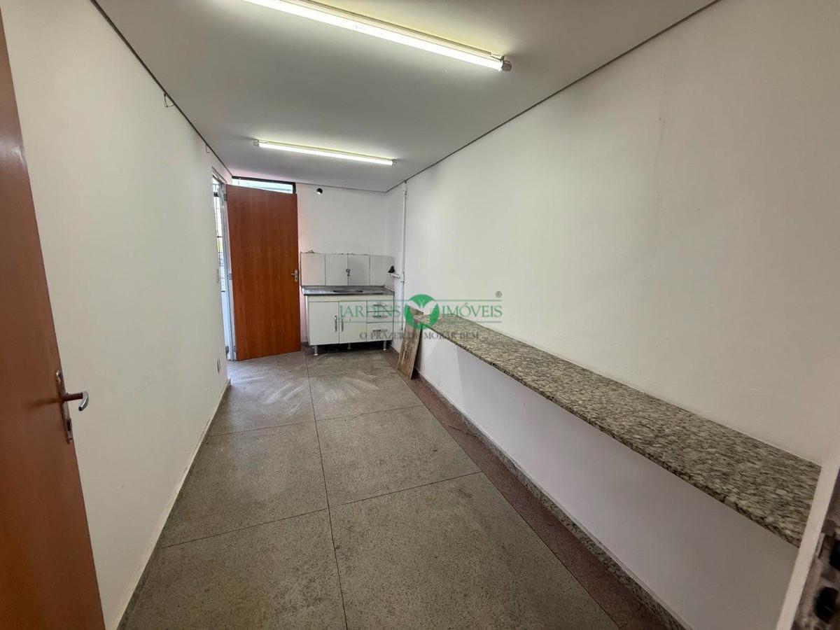 Galpão, São Francisco, 0 Quarto, 0 Vaga