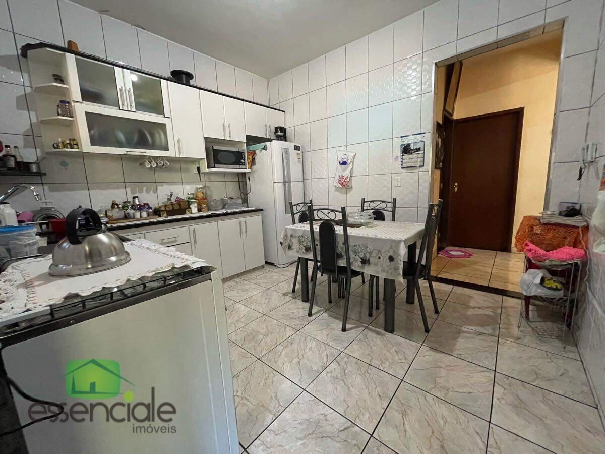 Casa, Jardim Riacho das Pedras, 4 Quartos, 6 Vagas, 1 Suíte