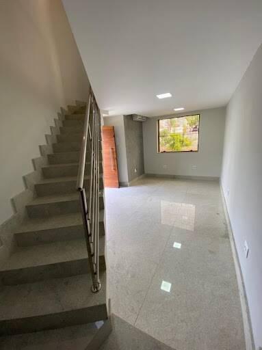Andar, Belvedere, 1 Quarto, 0 Vaga