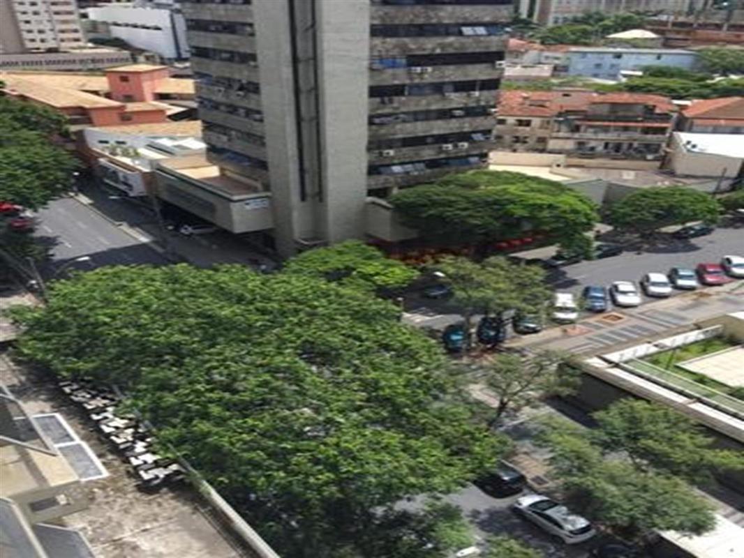 Sala, Centro
