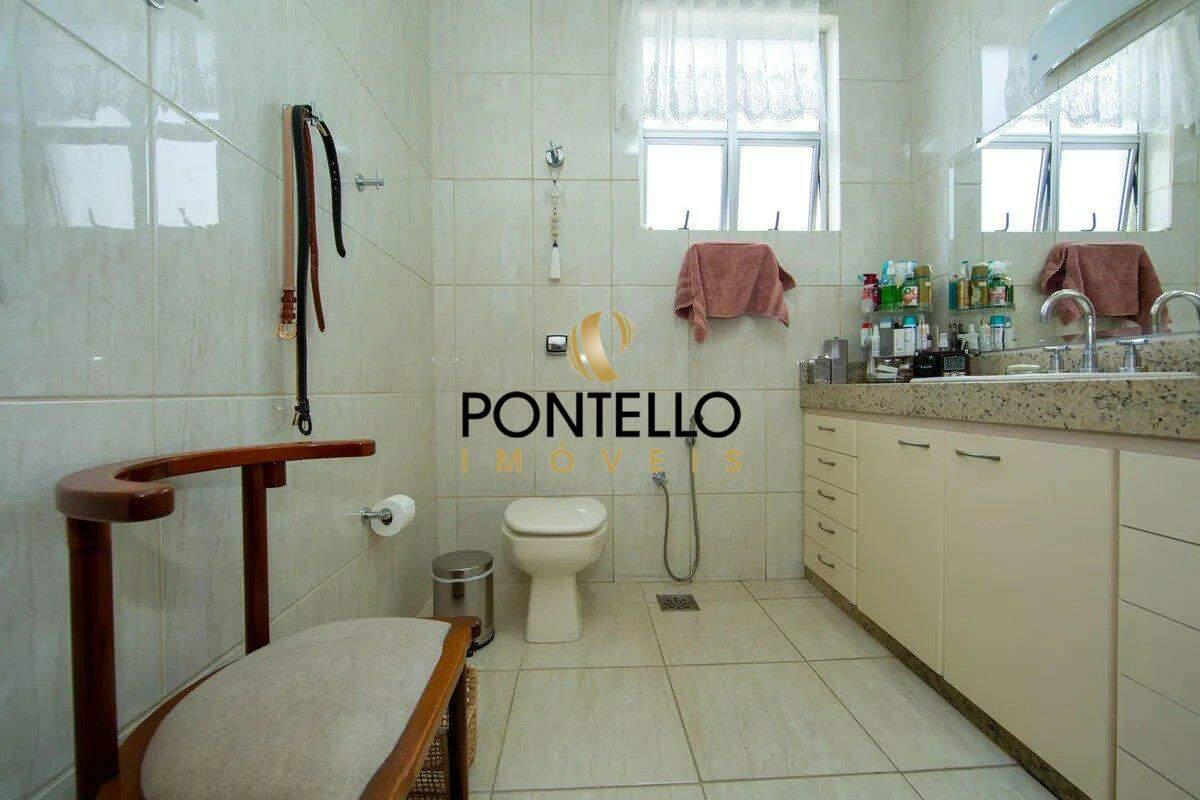 Casa, Prado, 5 Quartos, 6 Vagas, 2 Suítes