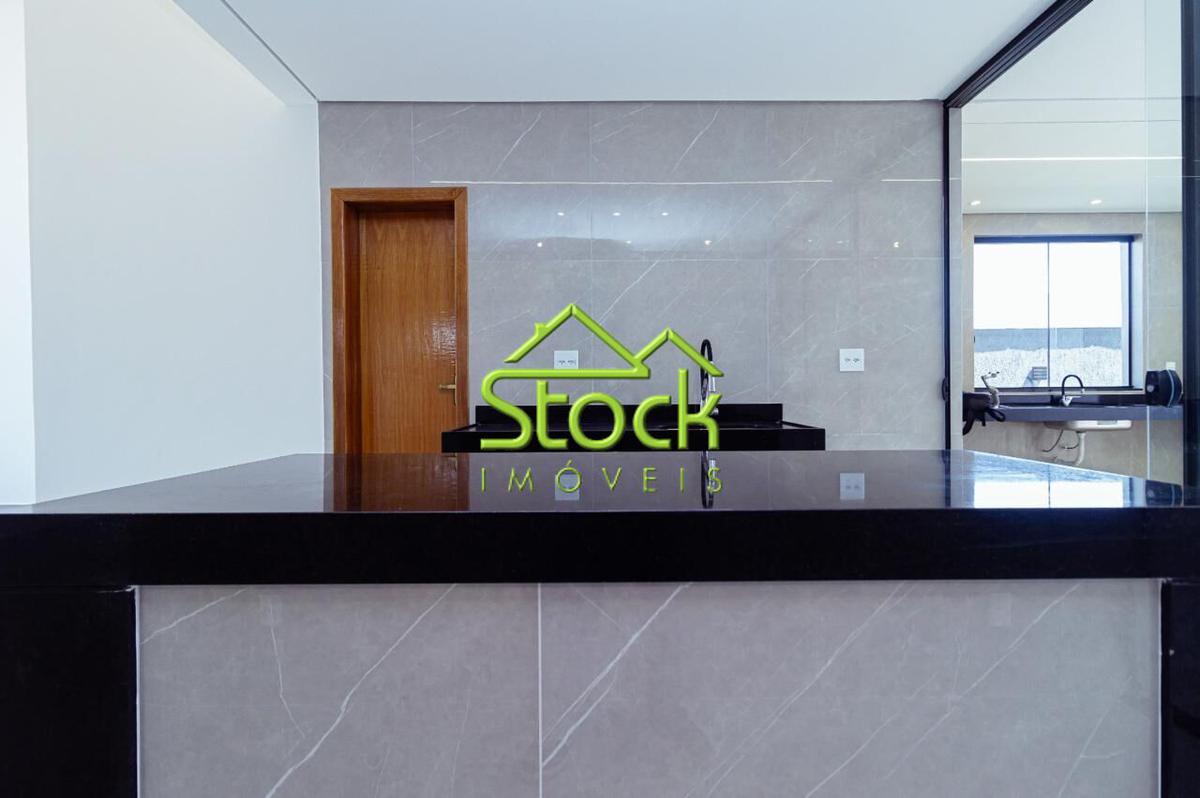 Casa, Jardins Village, 3 Quartos, 2 Vagas, 1 Suíte