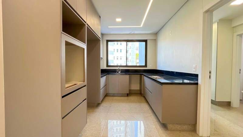 Apartamento, Serra, 4 Quartos, 3 Vagas, 4 Suítes