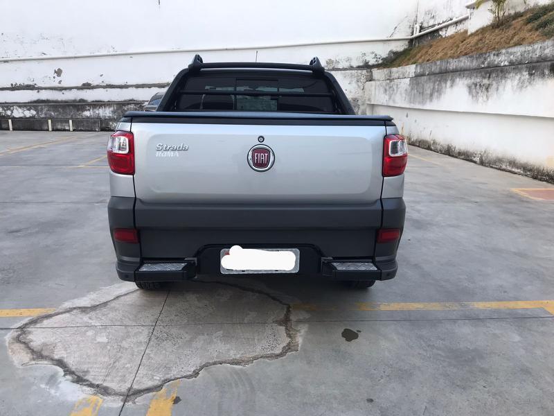 Fiat Strada Freedom 1.4 Flex 8v CD