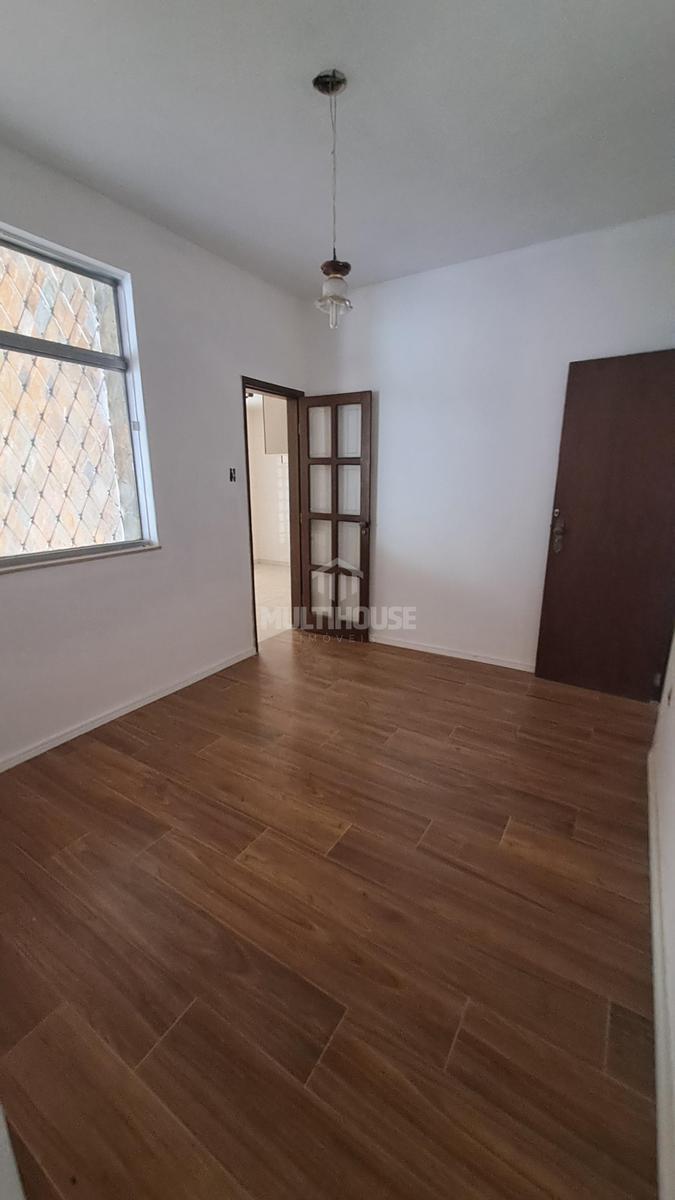 Casa, Itapoã, 2 Quartos, 6 Vagas, 1 Suíte