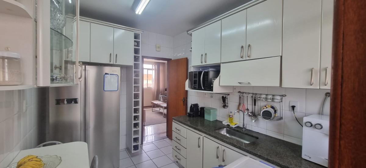 Cobertura, Fernão Dias, 3 Quartos, 2 Vagas, 1 Suíte