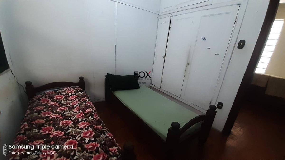 Casa, Funcionários, 4 Quartos, 2 Vagas