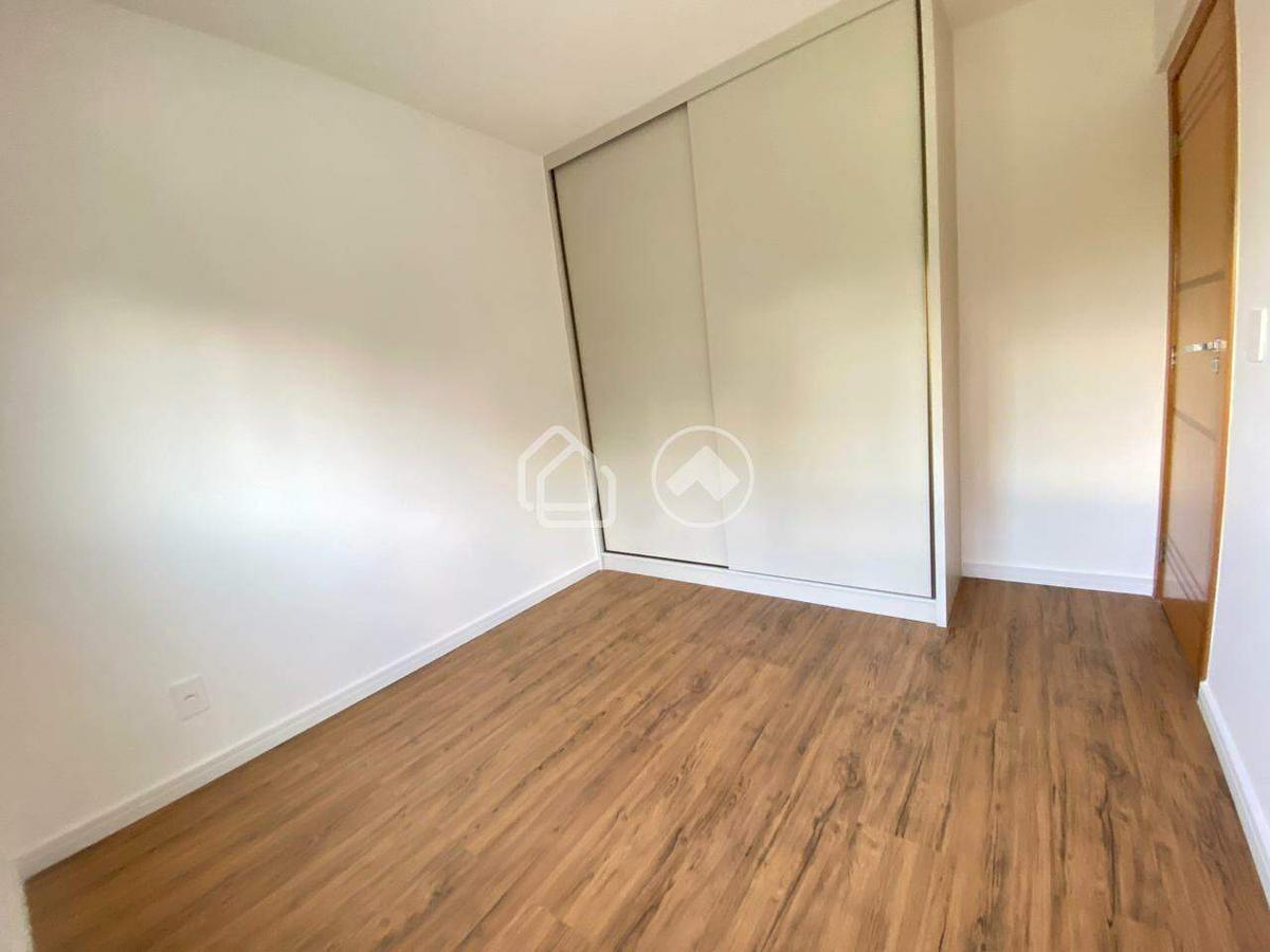 Apartamento, Carlos Prates, 2 Quartos, 2 Vagas, 1 Suíte