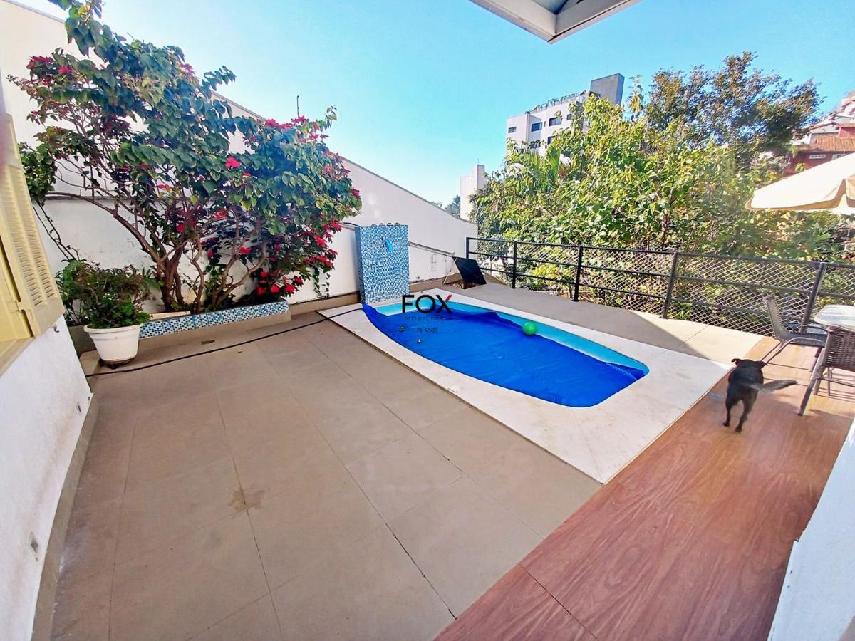 Casa, Santa Lúcia, 5 Quartos, 4 Vagas, 2 Suítes