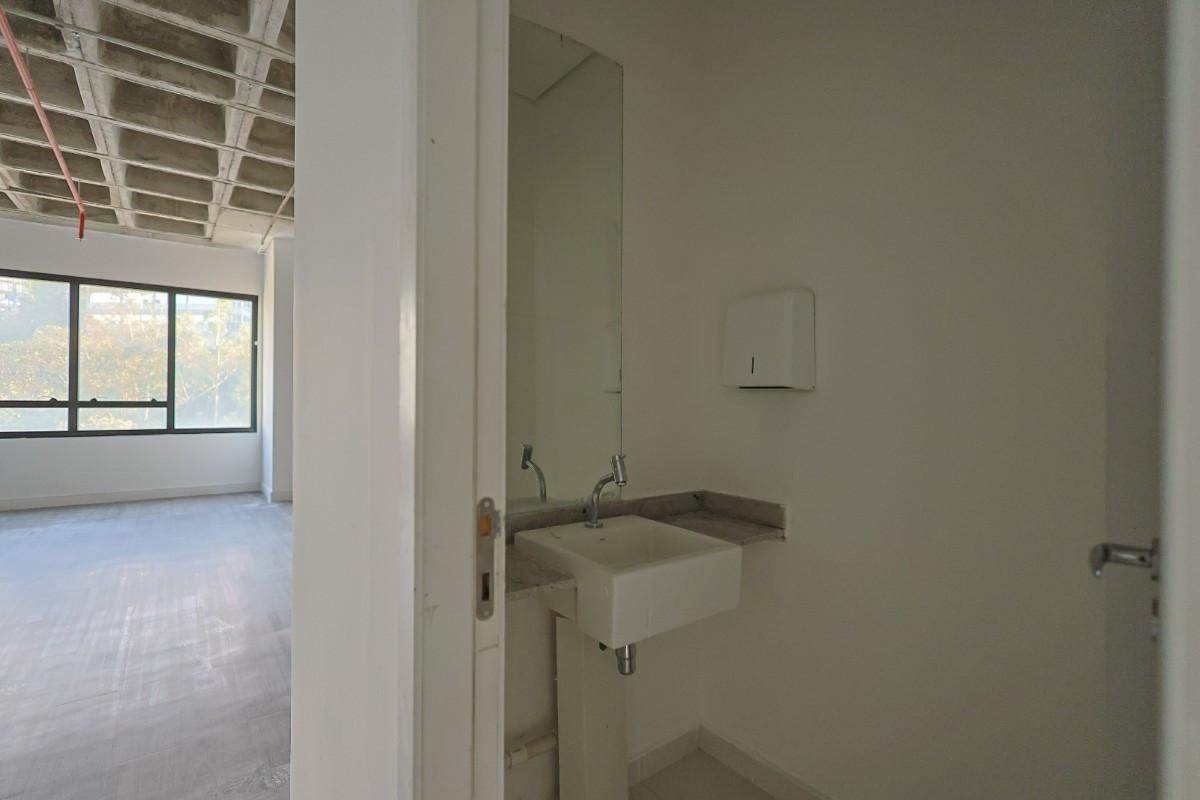 Sala, Vila da Serra, 0 Quarto, 3 Vagas