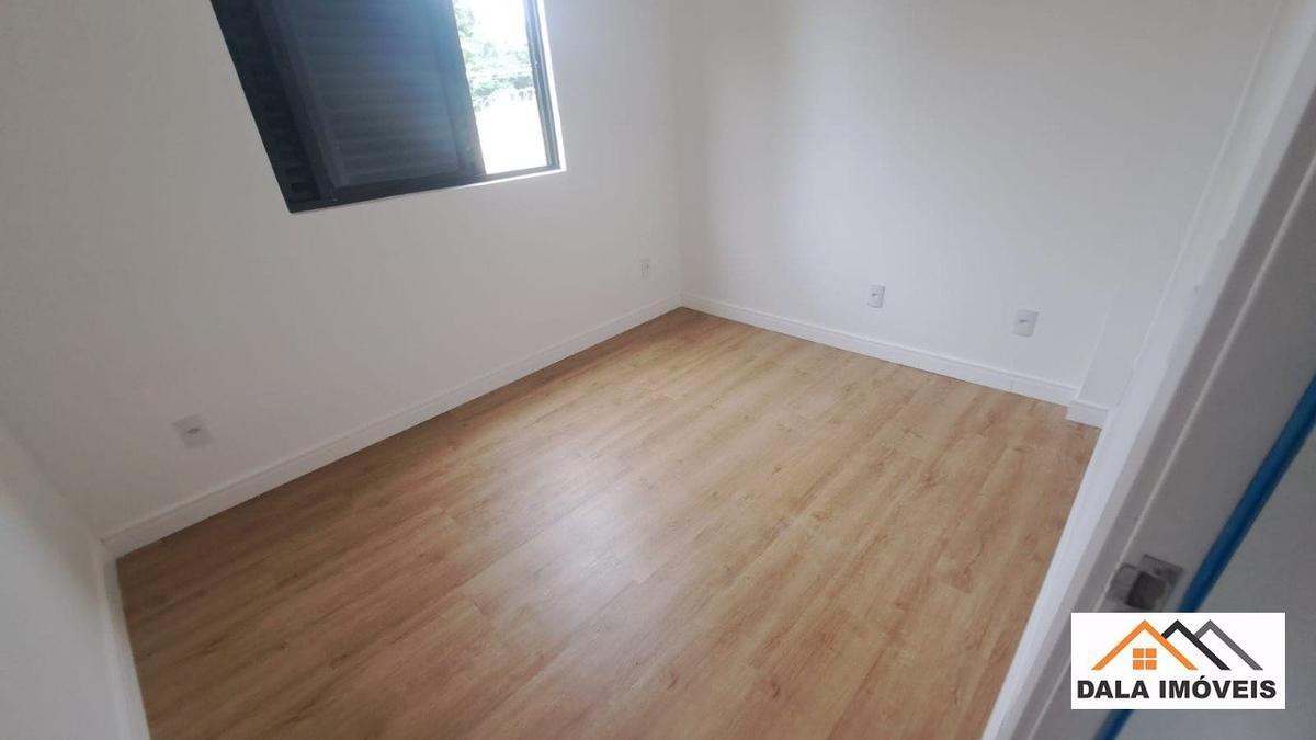 Casa, Planalto, 3 Quartos, 2 Vagas, 1 Suíte