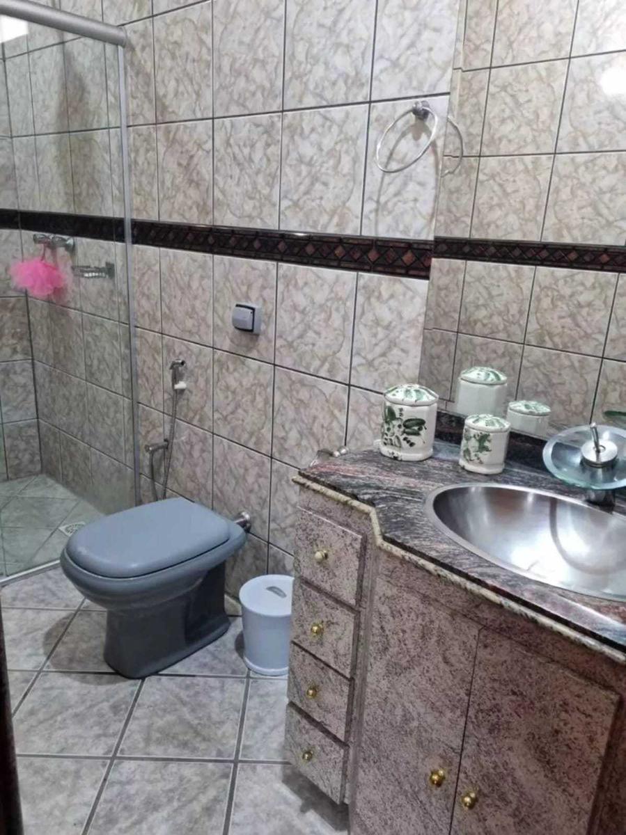 Casa, Nacional, 6 Quartos, 4 Vagas, 2 Suítes