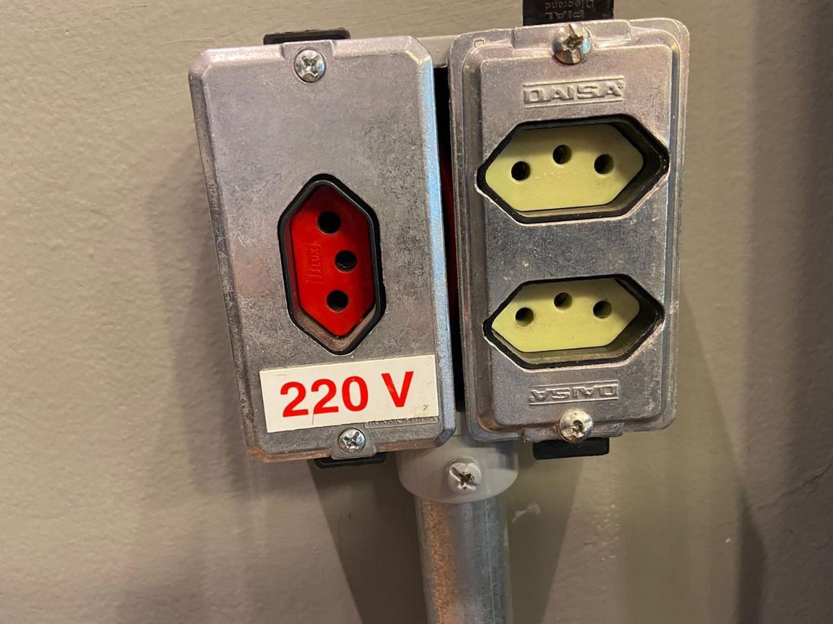 Andar, Fonte Grande, 0 Quarto, 1 Vaga