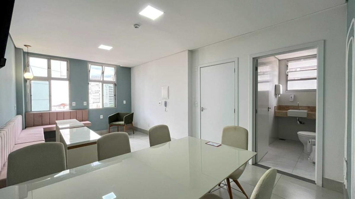 Apartamento, Centro, 2 Quartos, 0 Vaga, 1 Suíte