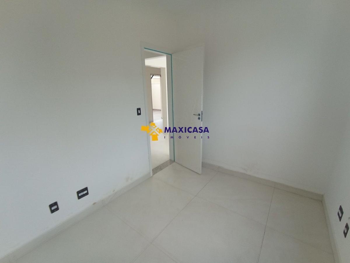 Apartamento, Santa Mônica, 2 Quartos, 1 Vaga