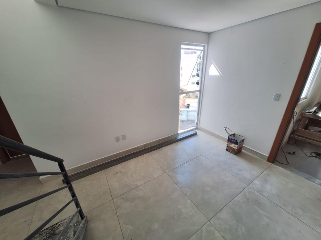 Cobertura, Arvoredo, 2 Quartos, 1 Vaga