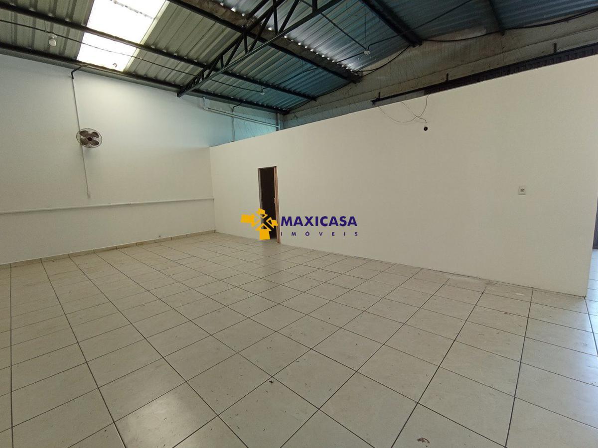 Galpão, Céu Azul, 0 Quarto, 0 Vaga