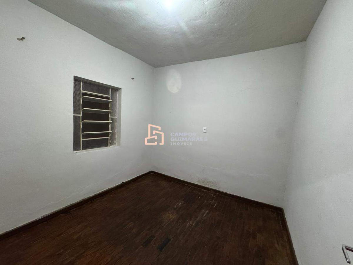 Casa, Jardim Industrial, 4 Quartos, 1 Suíte