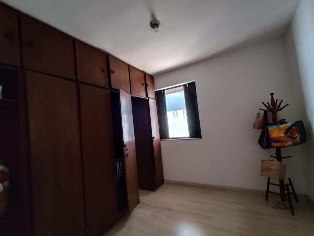 Casa, João Pinheiro, 6 Quartos, 2 Vagas, 2 Suítes