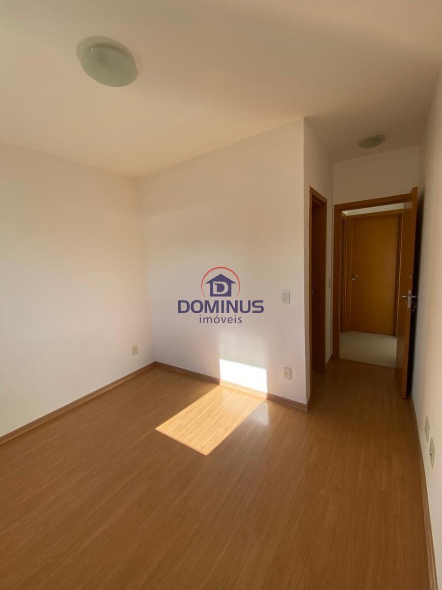 Apartamento, Sagrada Família, 2 Quartos, 2 Vagas, 1 Suíte