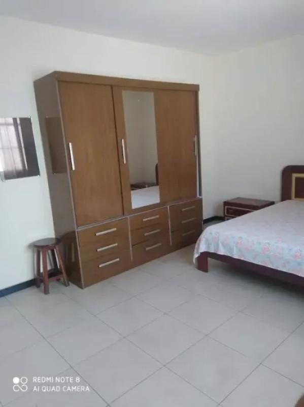 Casa, Calafate, 4 Quartos, 2 Vagas, 1 Suíte