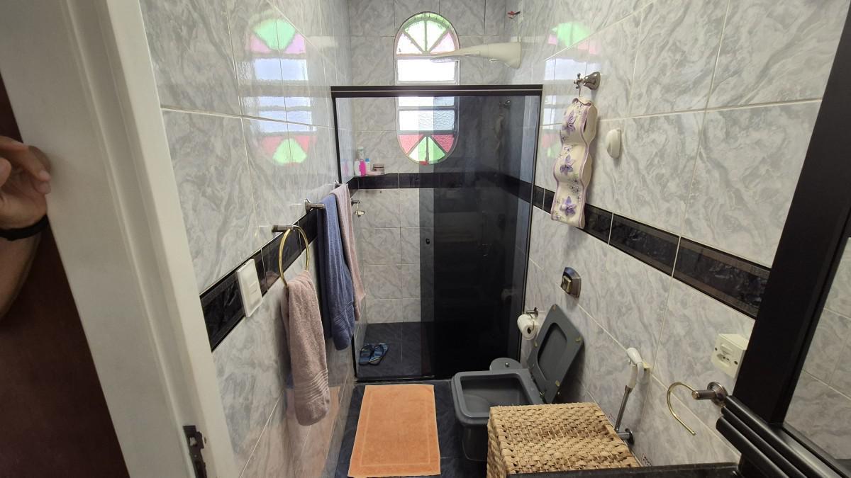 Casa, Ouro Preto, 5 Quartos, 2 Vagas, 1 Suíte