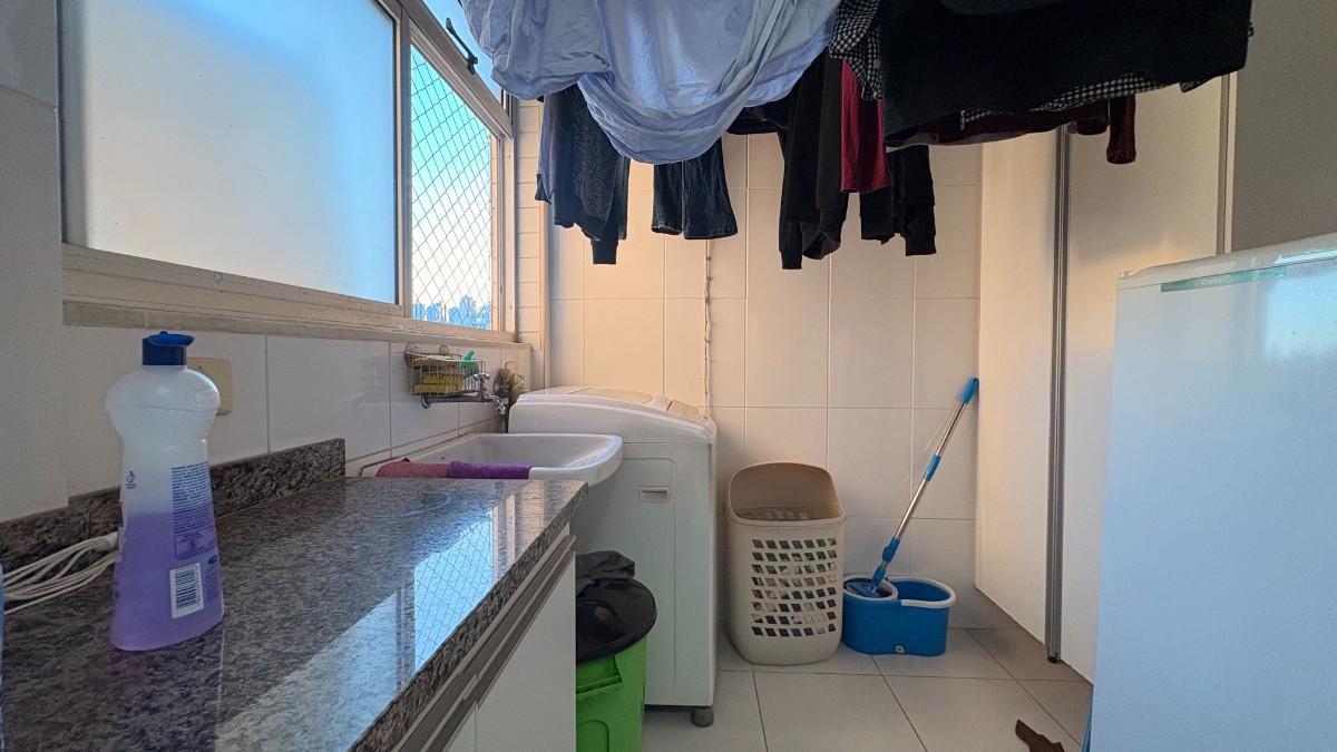 Apartamento, Estoril, 3 Quartos, 2 Vagas, 1 Suíte