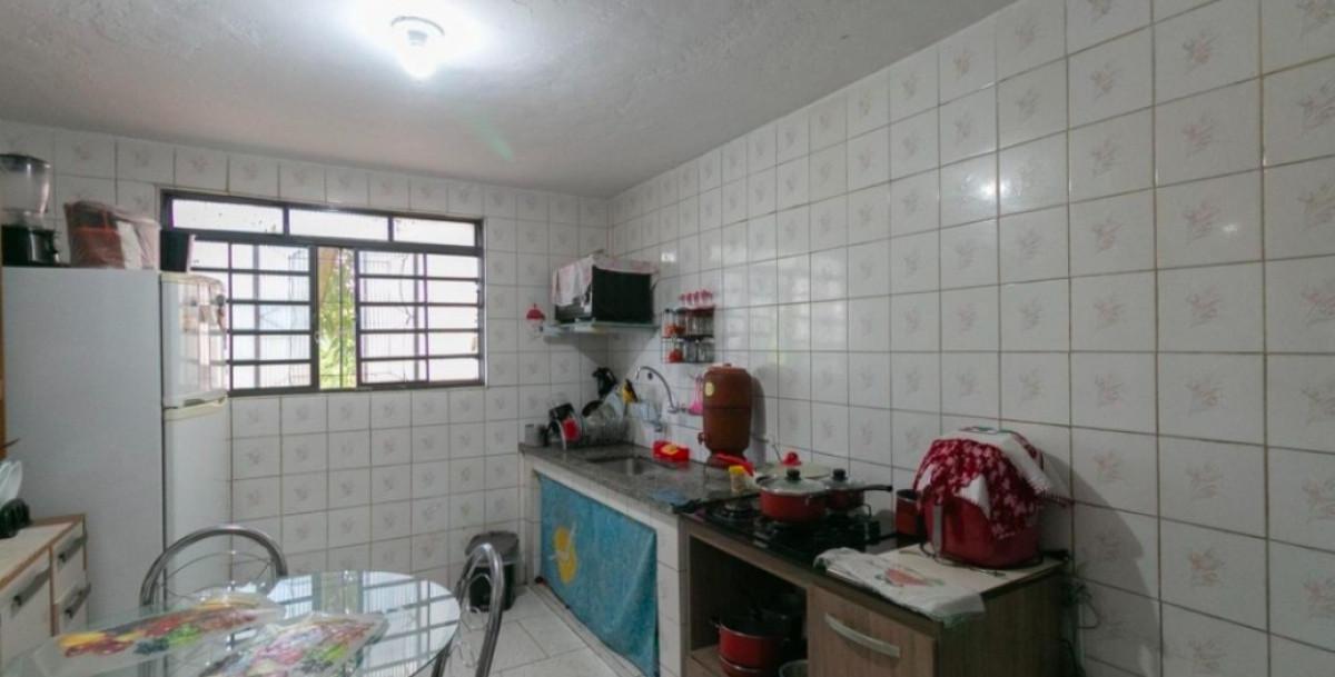 Casa, Floramar, 3 Quartos, 6 Vagas, 1 Suíte